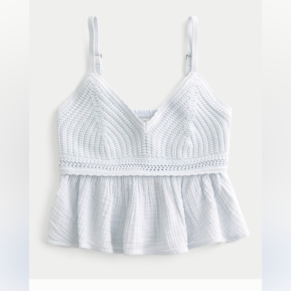 Holister top
EASY CROCHET-STYLE GAUZE BABYDOLL TOP